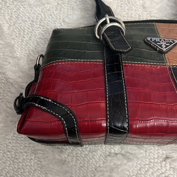 Multicolor Handbag - Picture 3 of 9